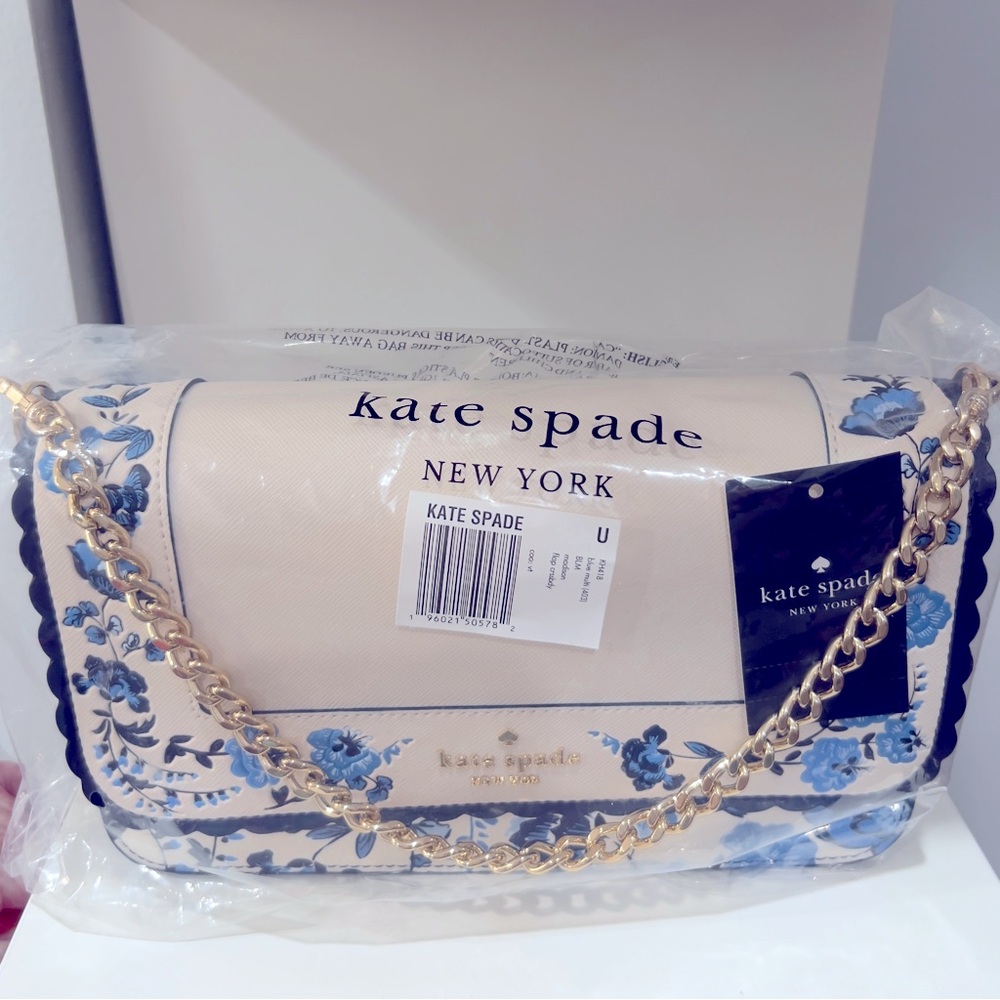 kate spade Madison Floral
Printed  Flap Convertible
Crossbody